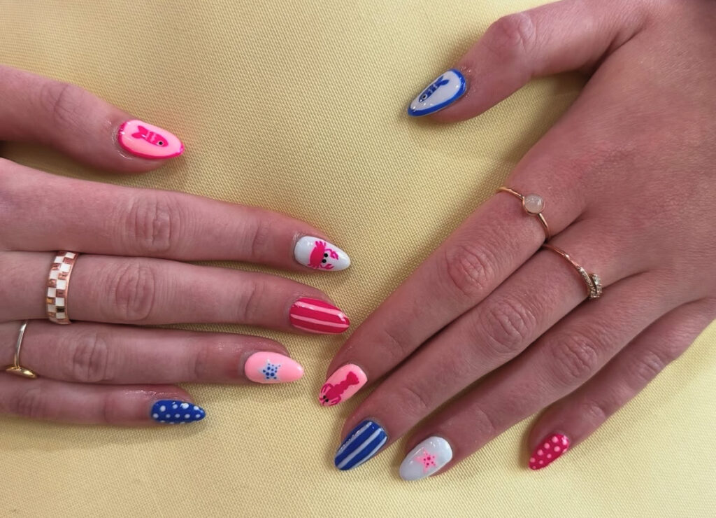 Daisy Nails