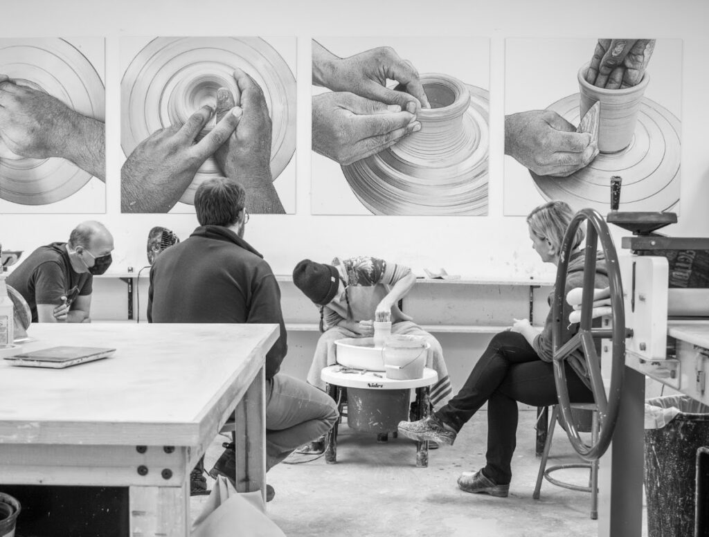 Dongzhu Pottery Studio – University Ave