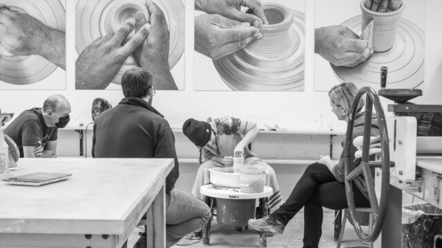 Dongzhu Pottery Studio – University Ave