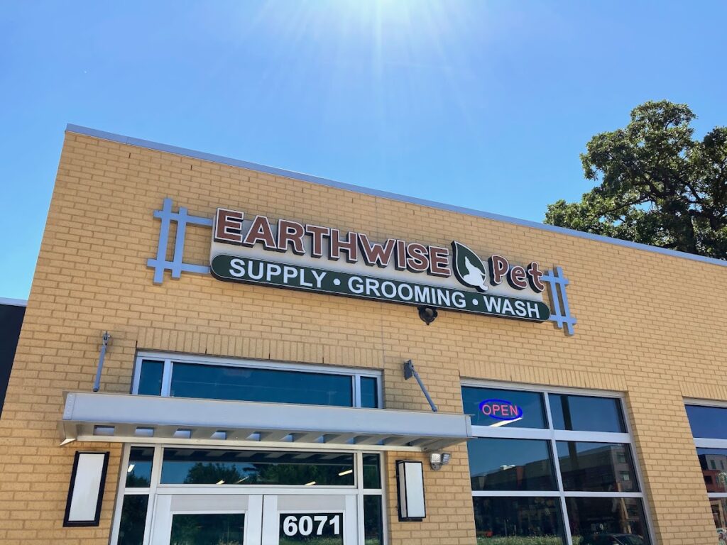 EarthWise Pet Supply & Grooming Cottage Grove