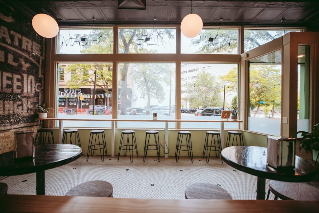 Good News Café & Ice Cream