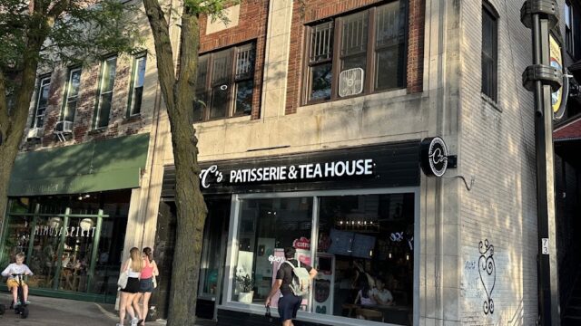 Le C’s Patisserie & Tea House
