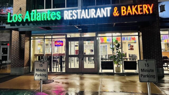 Los Atlantes Restaurant & Bakery