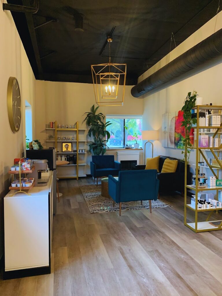 LOURE Aesthetics & Wellness®️