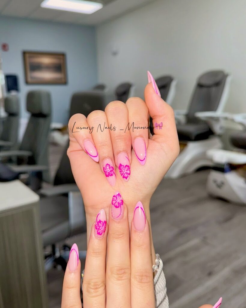 Luxury Nails Monona