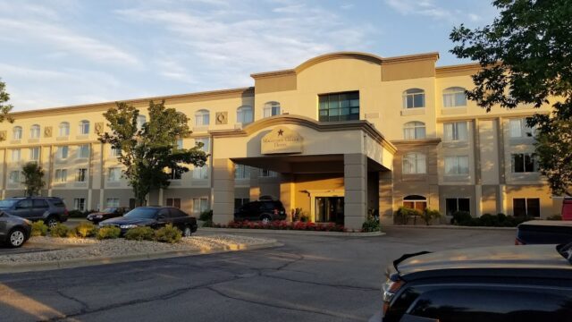 Magnuson Grand Hotel