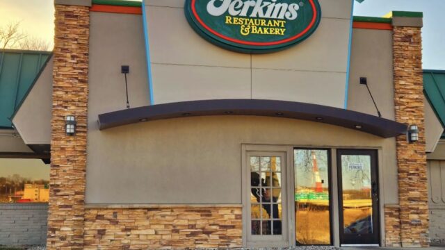 Perkins Restaurant & Bakery