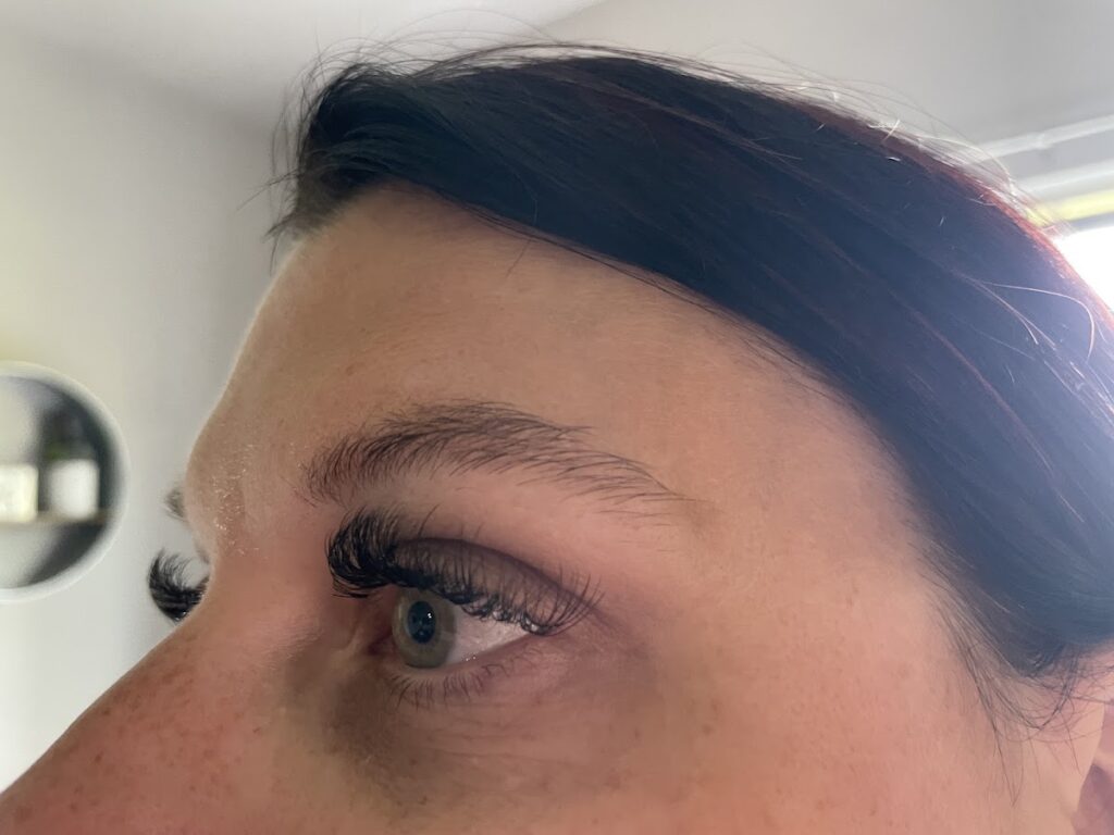 Pretty Girl Lashes