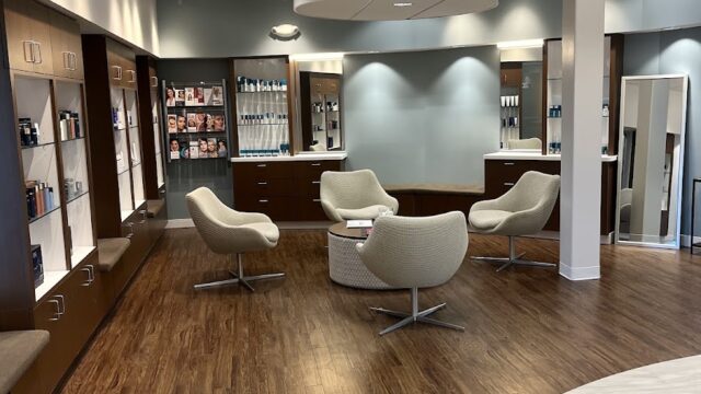 Robertson Cosmetic Center