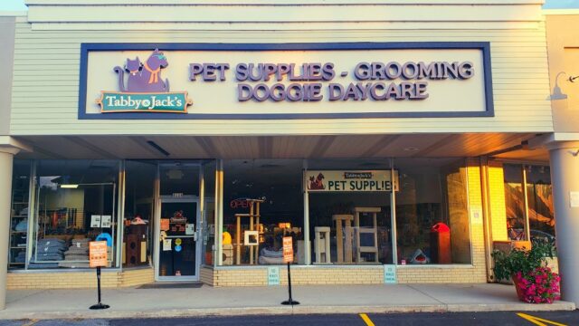 Tabby & Jack’s Pet Supplies and Grooming Monona Drive